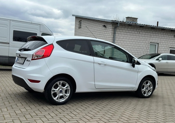 Ford Fiesta cena 31900 przebieg: 69125, rok produkcji 2017 z Sulejówek małe 56